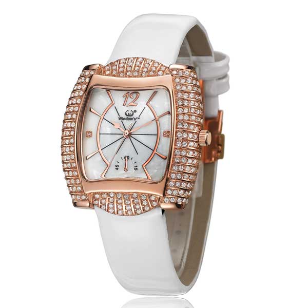 <b>手表批发厂家供应镶钻石英皮带女士手表_稳达时</b>